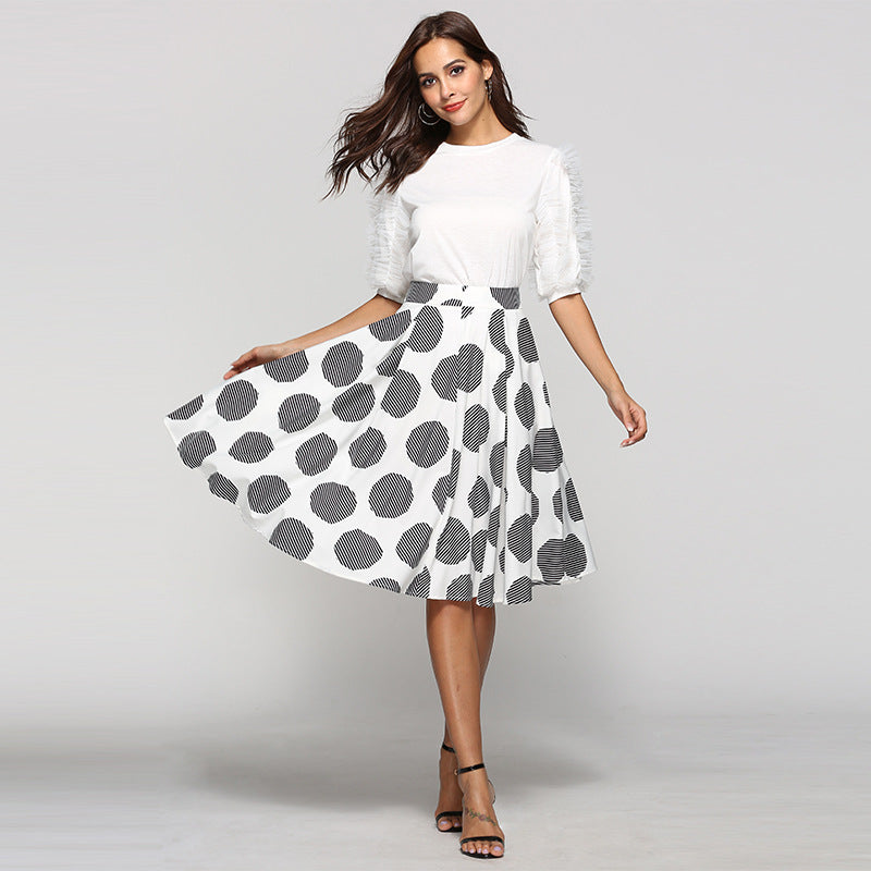 Large Polka Dot Round Slim Fit Mid-Length Skirt With Hem