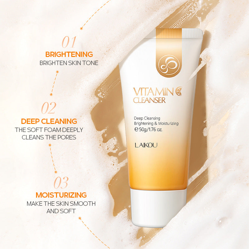 Vitamin C Facial Whitening Moisturizing Deep Cleansing Foam